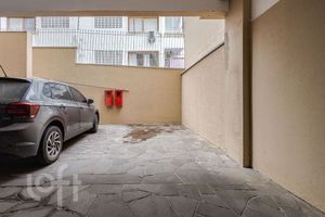 Image 35 - 917688