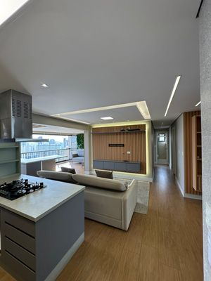 Image 3 - 917728