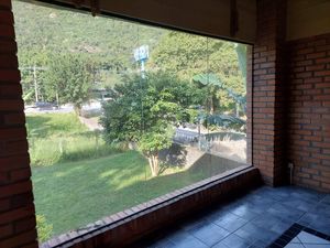Image 5 - 917731