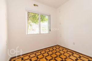 Image 41 - 917736