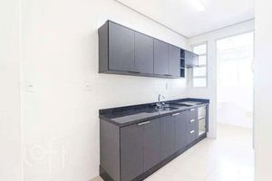 Image 3 - 917742