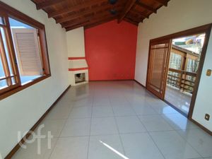 Image 11 - 917745
