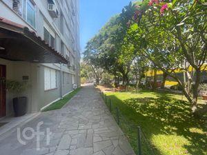 Image 21 - 917756