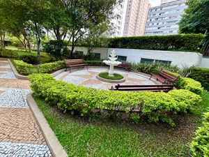 Image 32 - 917760