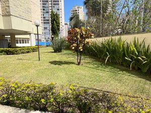 Image 23 - 917765