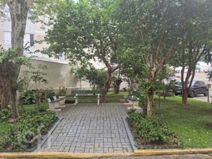 Image 14 - 917790