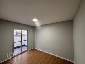Image 6 - 917791