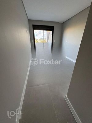 Image 3 - 917795