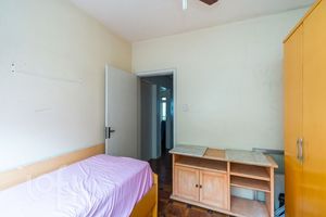Image 18 - 917801