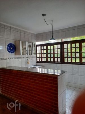 Image 3 - 917804