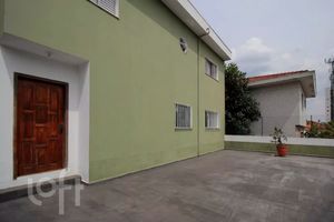 Image 25 - 917805