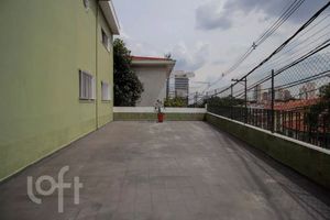 Image 27 - 917805