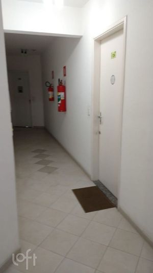 Image 5 - 917807