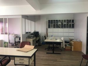 Image 3 - 917809
