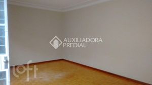 Image 4 - 917811