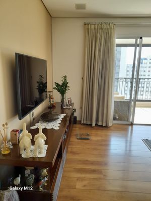 Image 3 - 917818