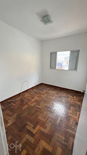 Image 7 - 917827