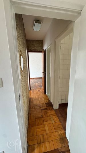 Image 10 - 917827