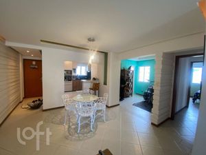 Image 4 - 917828
