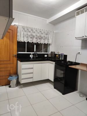Image 29 - 917832