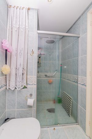 Image 34 - 917849