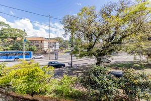 Image 10 - 917853