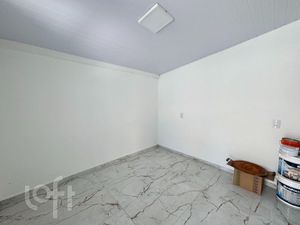 Image 7 - 917865