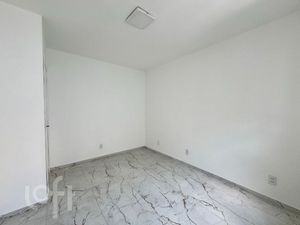 Image 15 - 917865