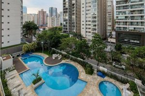 Image 16 - 917897