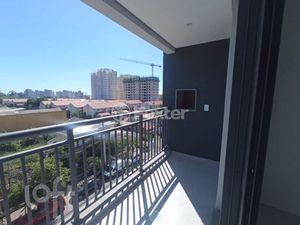 Image 11 - 917898