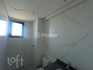 Image 10 - 917898