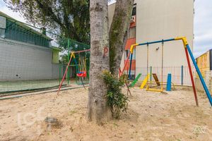 Image 10 - 917930