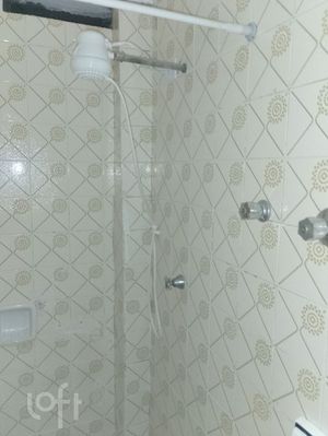 Image 6 - 917936