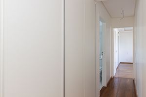 Image 15 - 917948