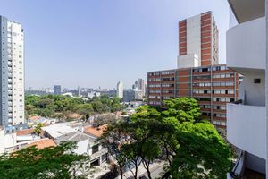 Image 22 - 917948
