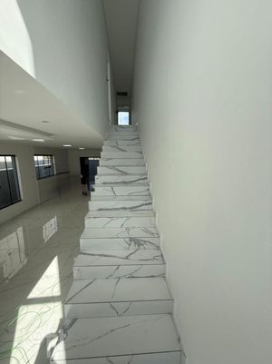 Image 5 - 917951