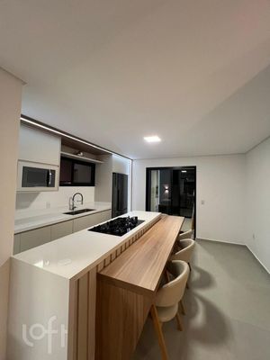 Image 2 - 917955