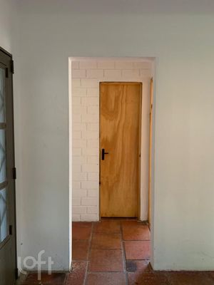 Image 17 - 917960