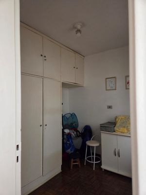 Image 23 - 917976