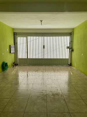 Image 1 - 917982