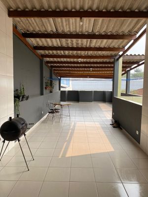 Image 8 - 917982