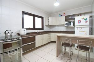 Image 17 - 917991