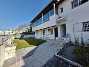 Image 49 - 918001