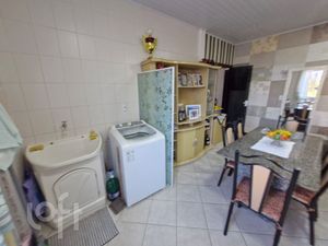 Image 32 - 918001