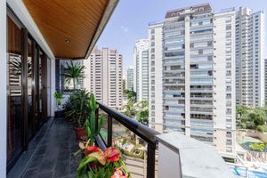 Image 5 - 918005