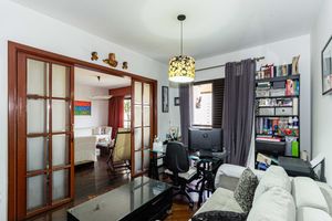 Image 11 - 918005