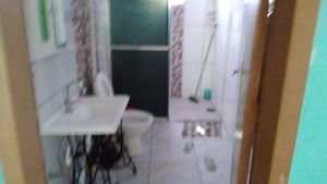 Image 4 - 918006
