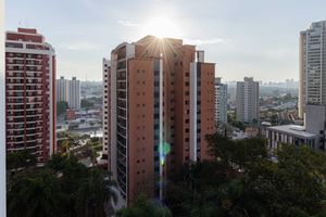 Image 6 - 918051