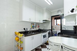 Image 34 - 918051