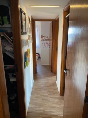 Image 4 - 918051